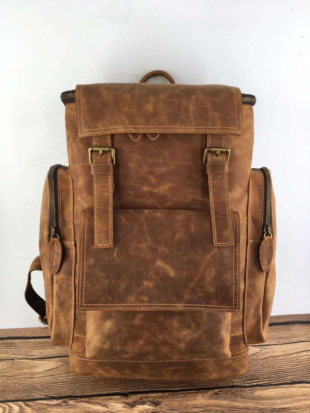 Retro Leather Mens Backpack, computer bag, Large Capacity 15.6 inch laptop genuine leather Travel Backpacks
