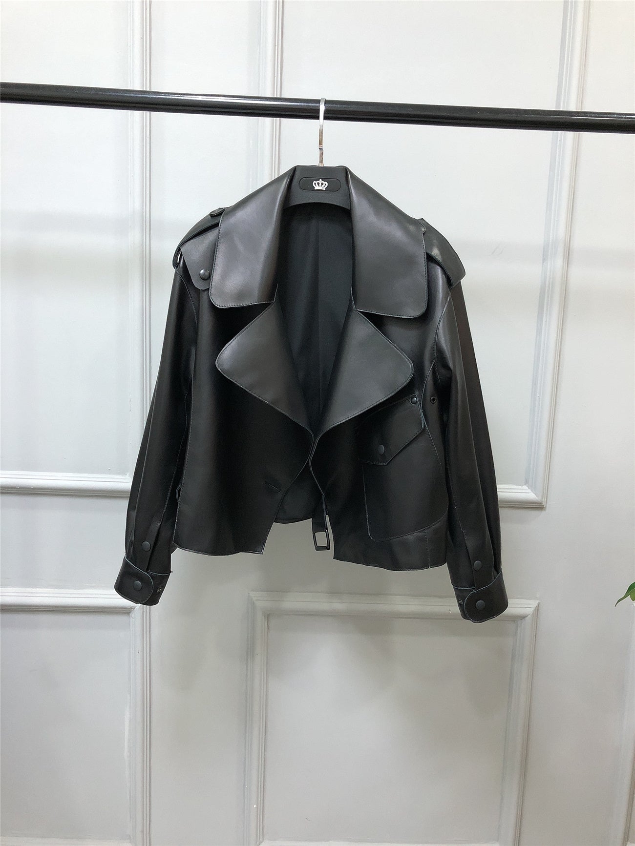 Handmade Women's Short Loose Small Leather Jacket